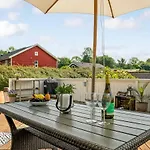 Three-bedroom In Åbenrå