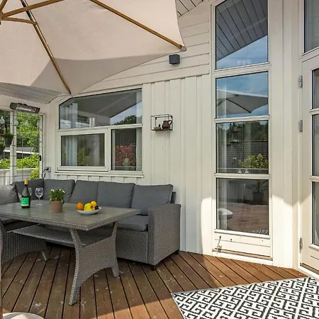 Hébergement de vacances 3 Bedroom In *
