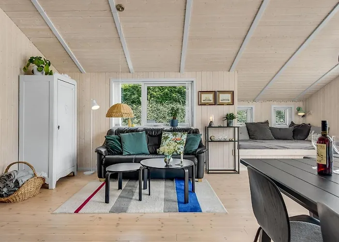 펜션 Three-bedroom In