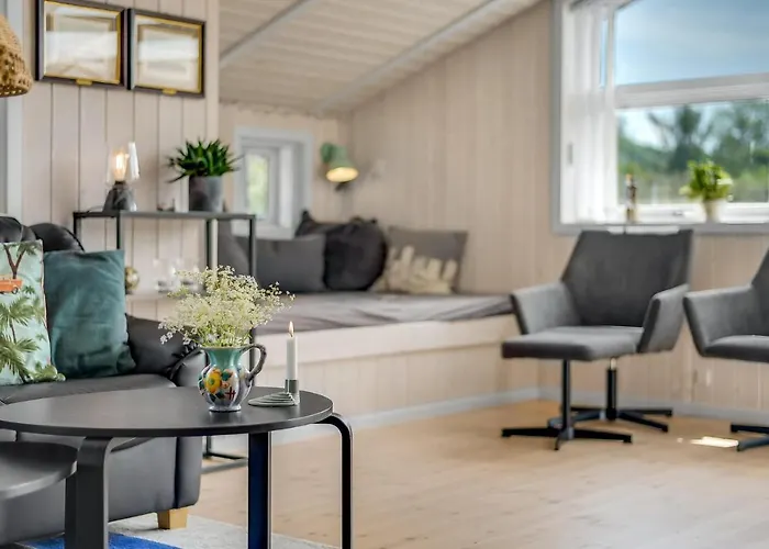 펜션 Three-bedroom In *